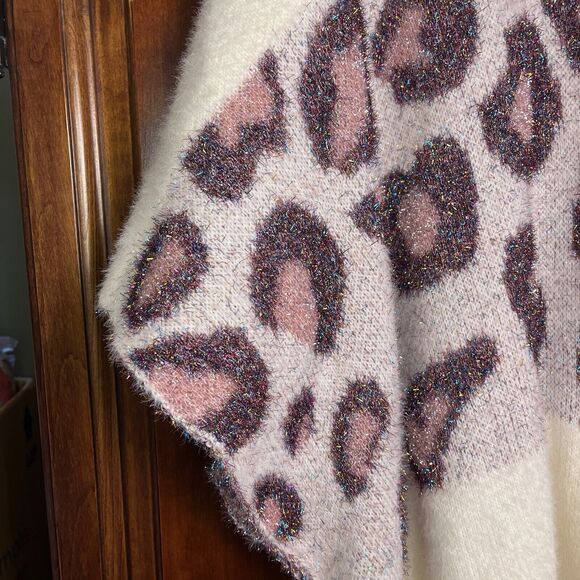 Roffe Leopard Poncho Capelet Brushed Soft Wrap Pink Leopard Metallic One Size - Picture 7 of 13